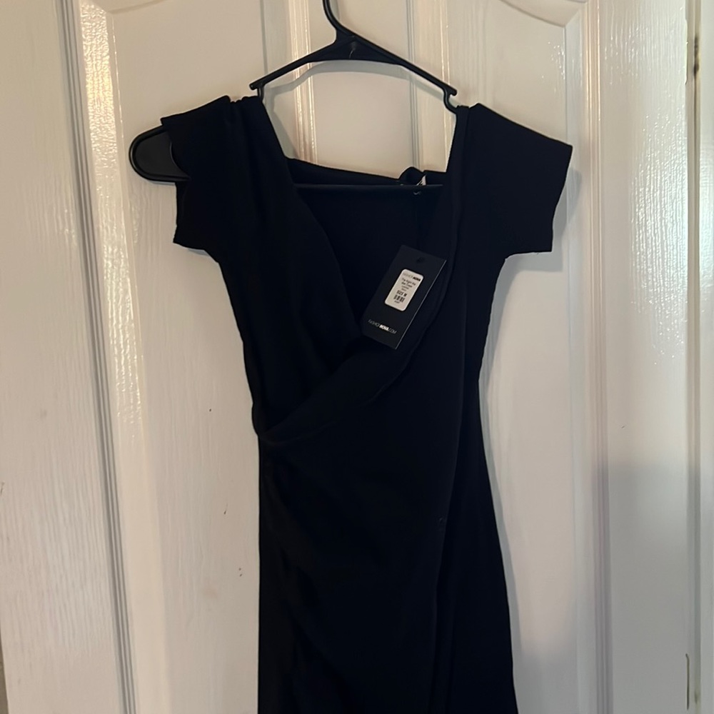 BrandNew Black bodycon M Fashion nova